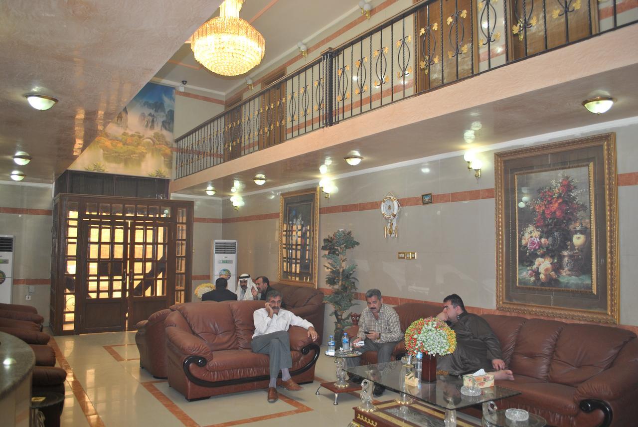 Dijlat Al Khair Hotel Bagdad Buitenkant foto