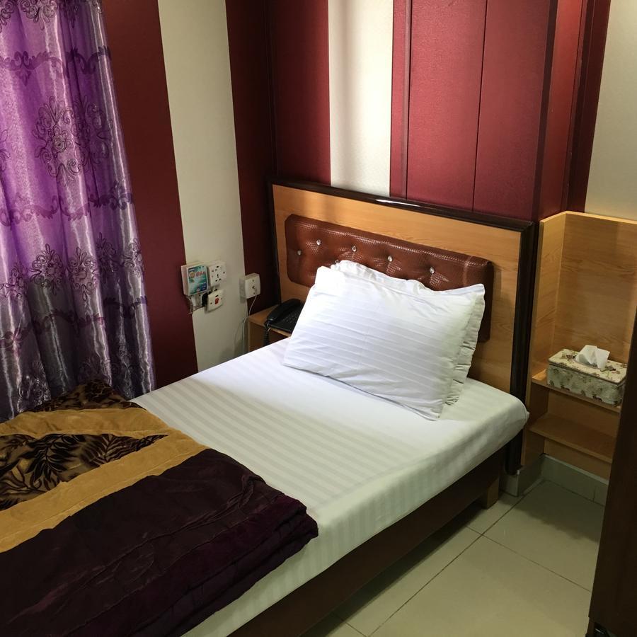 Dijlat Al Khair Hotel Bagdad Buitenkant foto