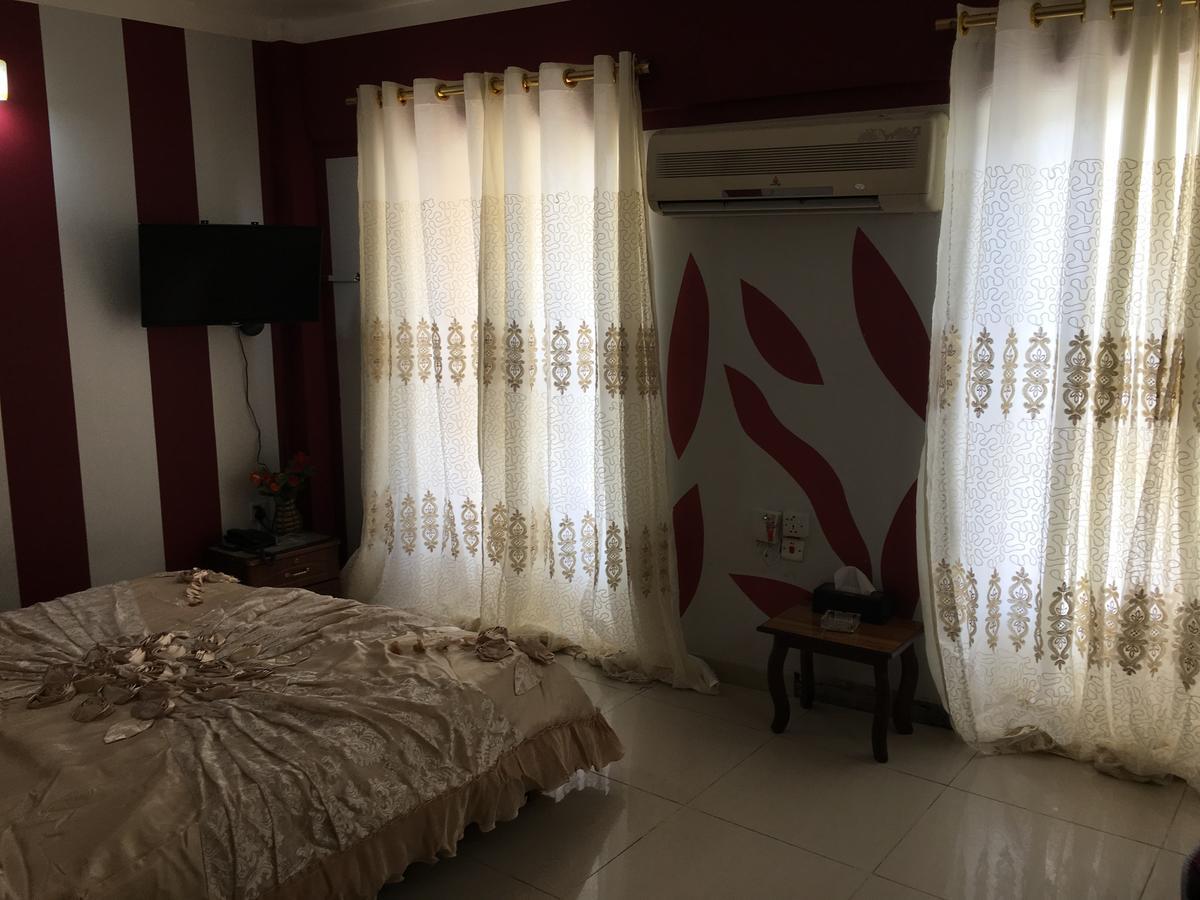Dijlat Al Khair Hotel Bagdad Buitenkant foto